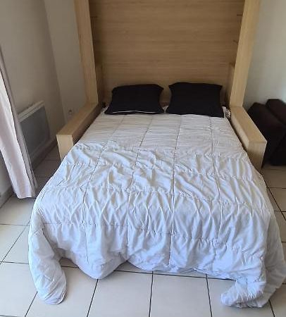Studio Cosy Avec Parking Ferme. Albertville Bagian luar foto